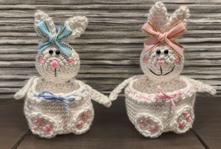 Häkelanleitung Eierbecher Hase